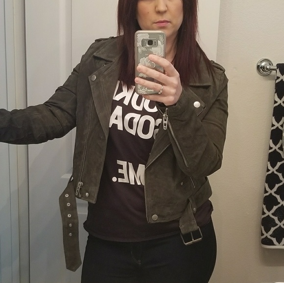 Meet the Posher! - Picture 2 of 2